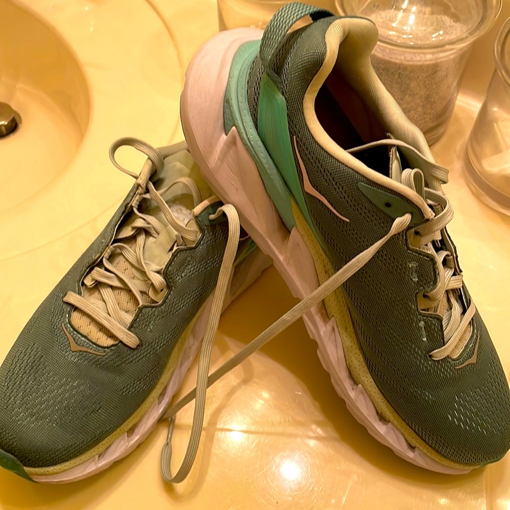 Hoka shoes